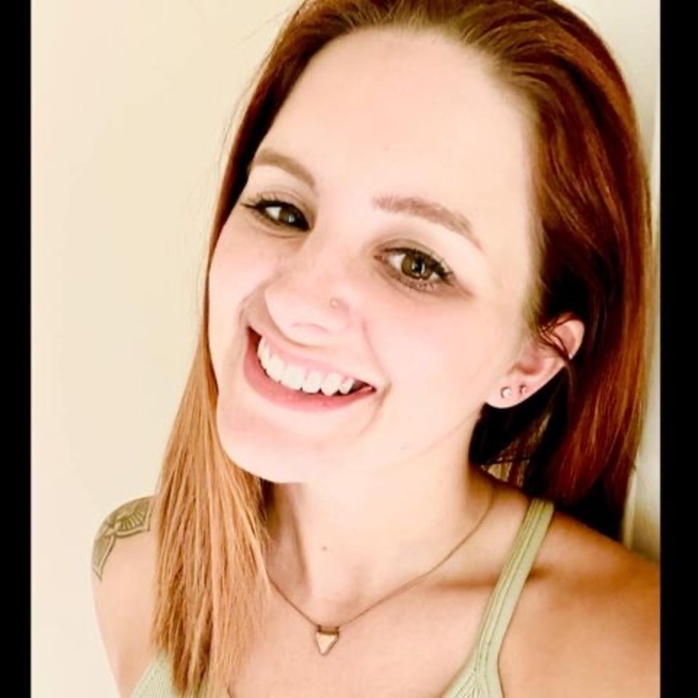 Meet your Posher, Karina